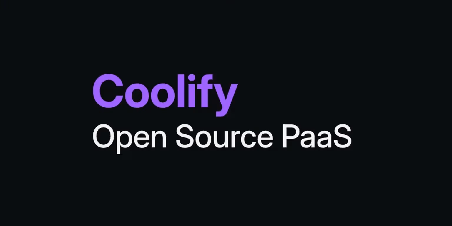 Dashboard Coolify montrant les applications déployées et leur statut en temps réel
